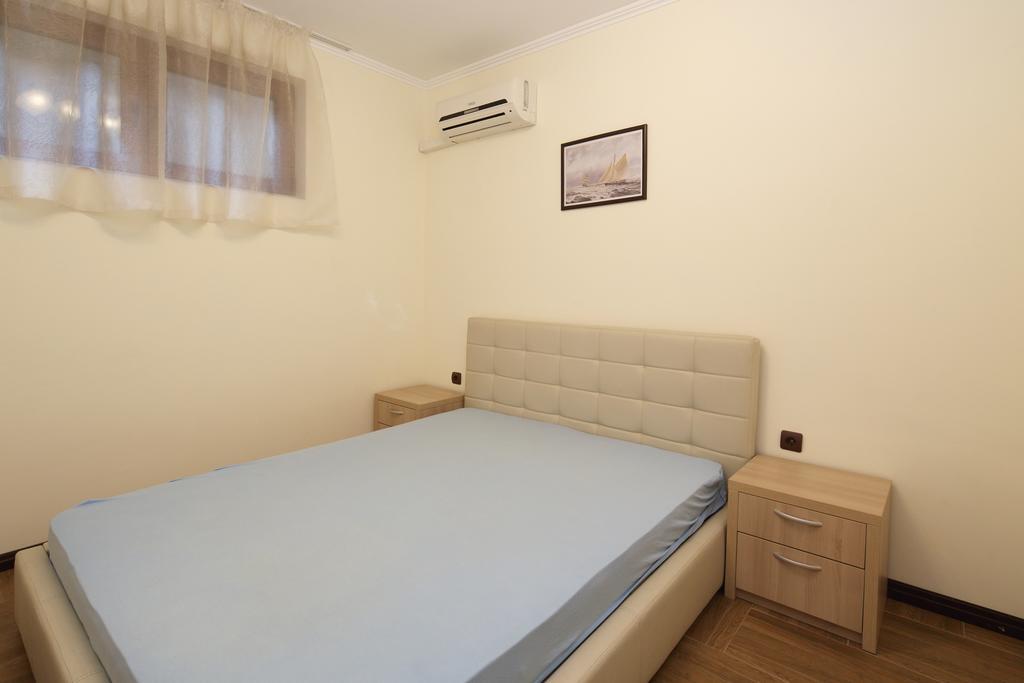 Mars Apartments In Complex Shipka Sveti Vlas Exterior foto